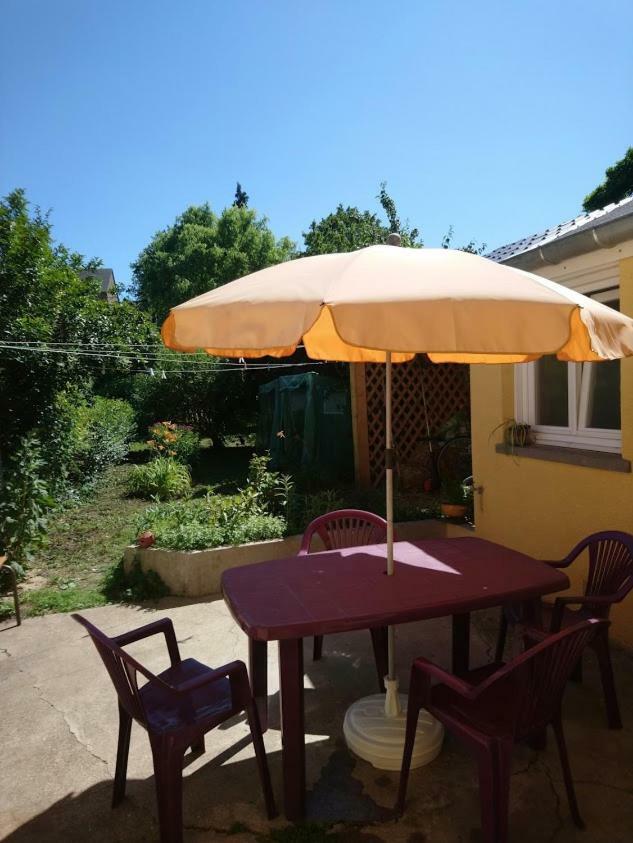 Cour Et Jardin Βίλα Revin  Εξωτερικό φωτογραφία